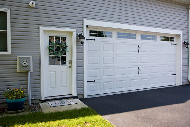 24/7 Emergency Garage Door Panel Replacement experts in Omak, WA